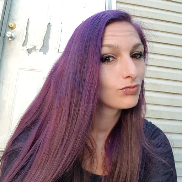 Meet your Posher, Meagan - Picture 1 of 1